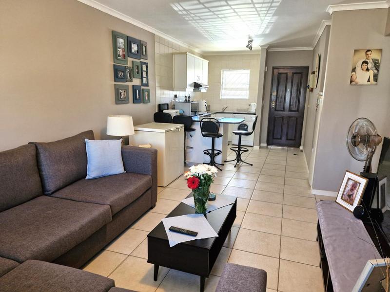 2 Bedroom Property for Sale in Burgundy Estate Western Cape